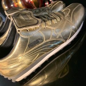 Men's Gold Fashion Soccer Sneakers